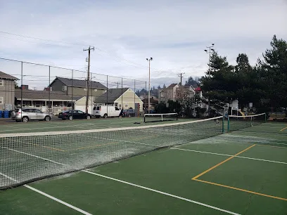 Alki Playground Pickleball and Tennis Courts