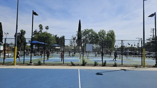 Arlington Park photo 2