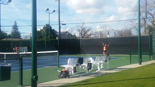 Bakersfield Racquet Club photo 3