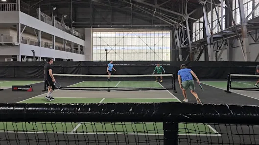 Bay Padel - Treasure Island photo 3