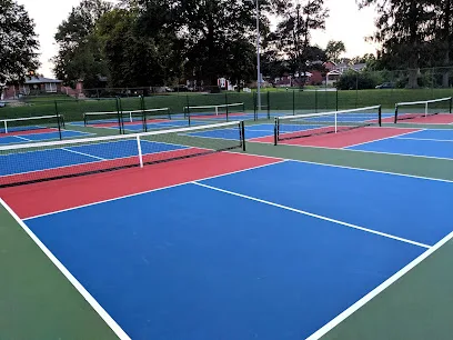 Carondelet Tennis Courts