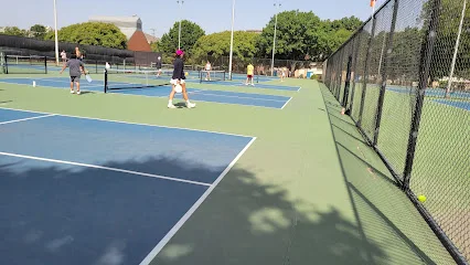 Cole Park Pickleball Courts