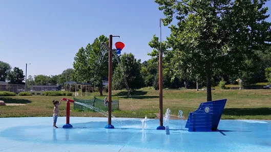 Columbus Park photo 2