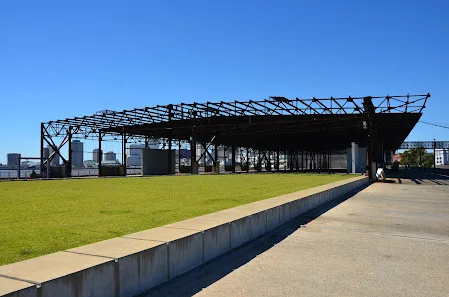 Crescent Park photo 5