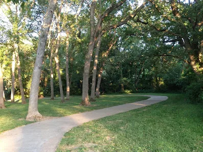 Crestview Park photo 3