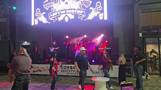 Dink & Dine Pickle Park photo 2