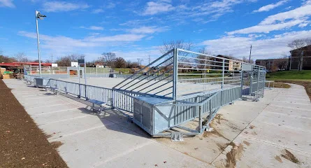 Evergreen Park - Exercise Equipment/Basketball Court