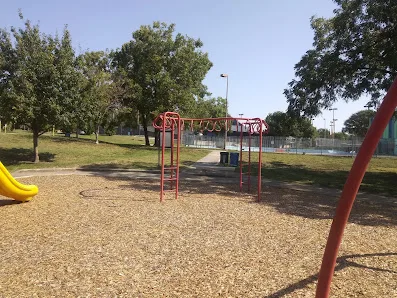 Fairchild Park photo 2