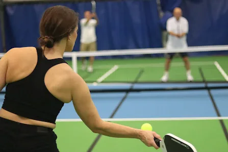 Frontenac Racquet Club: Tennis & Pickleball photo 5