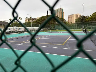 Hale Koa Hotel Tennis and Pickleball Courts photo 2