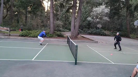 Hillaire Park photo 2