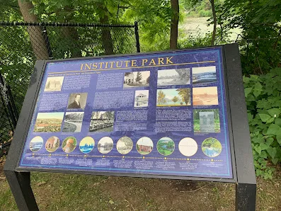 Institute Park photo 3