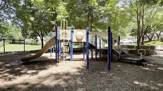 Kenilworth Park photo 2