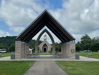 Lakeshore Park photo 2