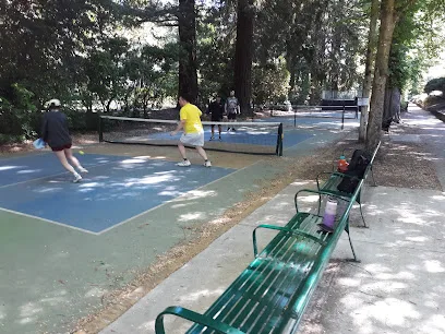 Laurelhurst Pickleball Courts
