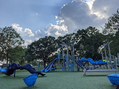 Lincoln Park photo 3