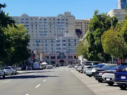 Lincoln Square Recreation Center