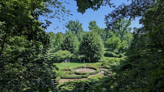 Lindley Park photo 2