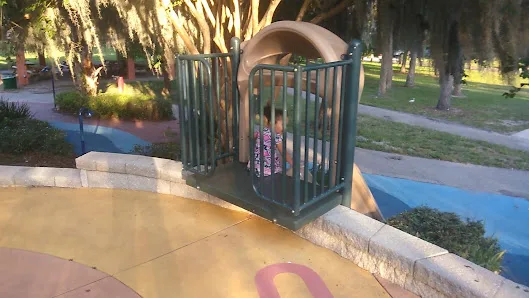 Macfarlane Park photo 2