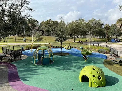 Macfarlane Park photo 3