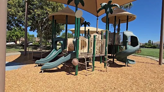 Magnolia Park photo 3