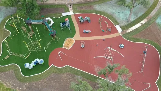 Meadowbrook Park photo 2