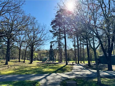 Meriwether Park photo 2