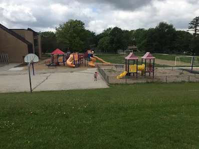 Montclair Park photo 2