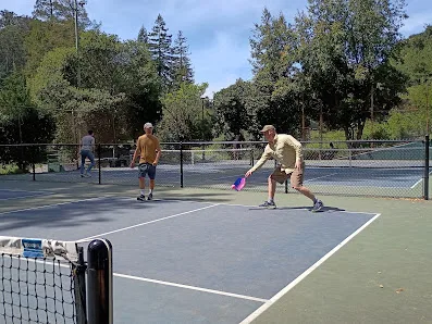 Montclair Park photo 2