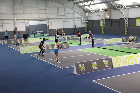 NOLA PicklePlex photo 2