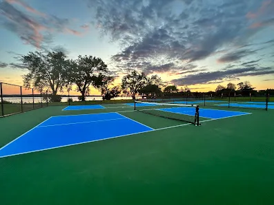 Onondaga Lake Park Pickleball Courts photo 2