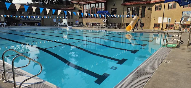 Peninsula Park Community Center photo 5