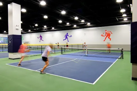 Pickle N Par Club (Melville) photo 2