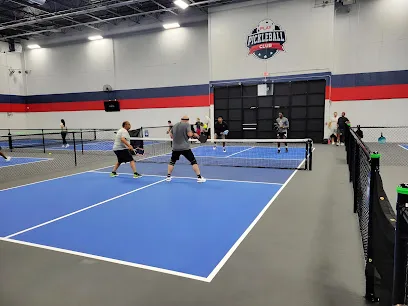 Play Pickleball Club