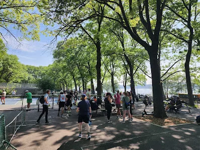 Riverside Park Pickleball Courts — image 6