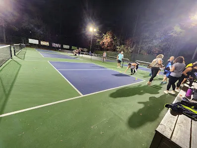 Sandy Springs Racquet Center photo 3