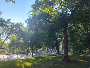 Sellwood Park Tennis & Pickleball Courts photo 2