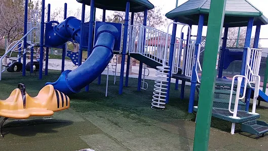 Sunridge Park photo 2