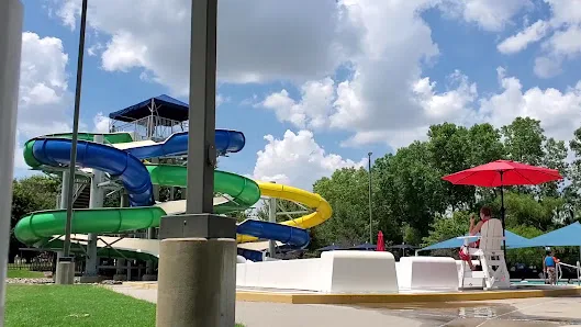 Tom Muehlenbeck Recreation Center photo 2