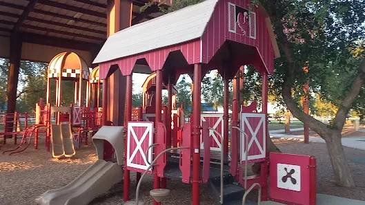 Tumbleweed Park Recreation Center photo 2