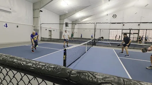 Village Glen Tennis & Pickleball — image 6